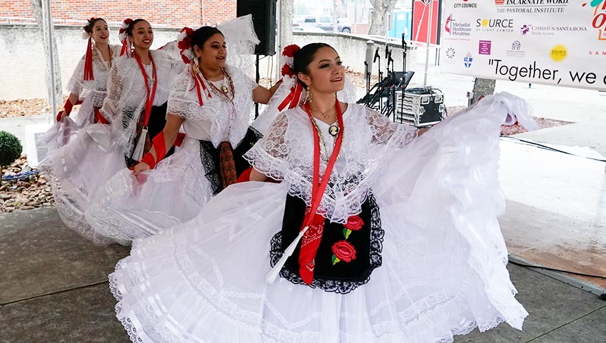 dancers