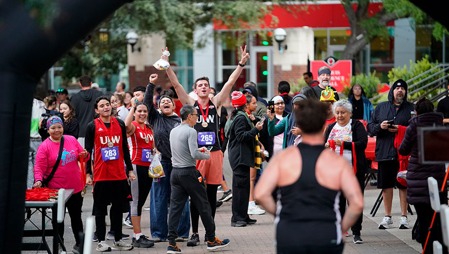Taco 5k runners