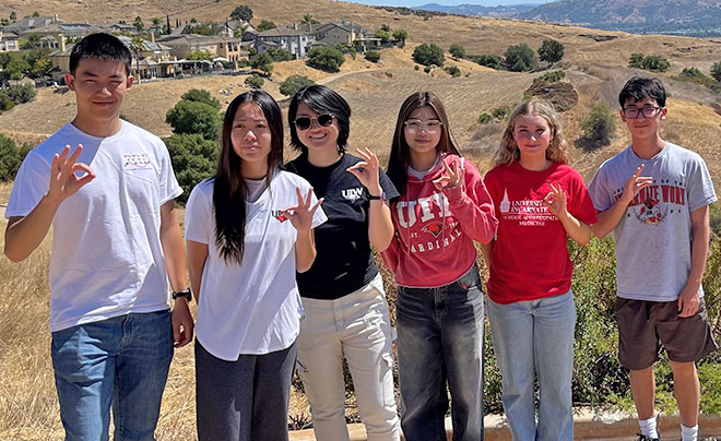(L-R) Nathan Nguyen, Khanh Nguyen, Vi Nguyen, Han Nguyen, Josie Payne and Troy Nguyen